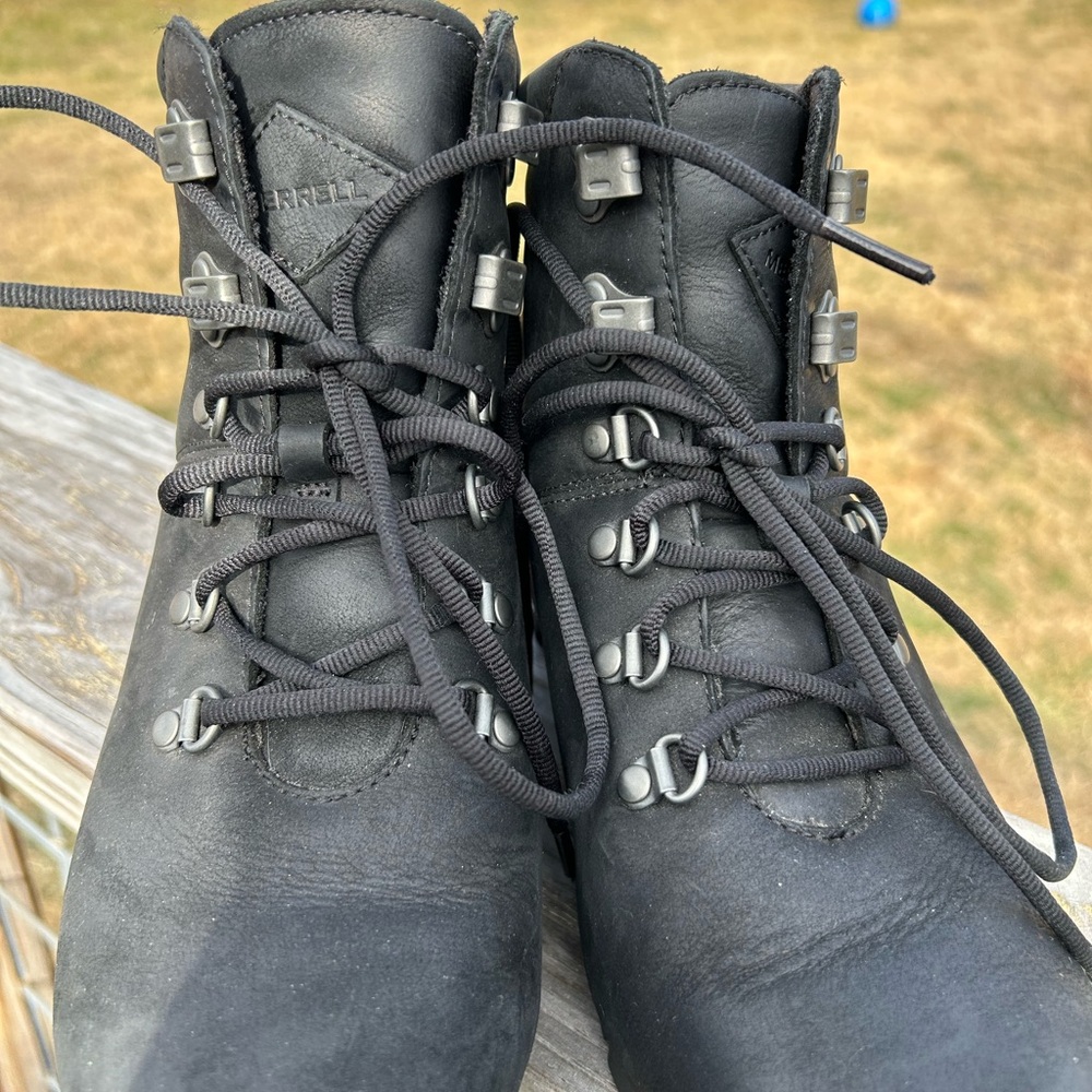 Merrell Black Wedge Hiking Boots 9.5